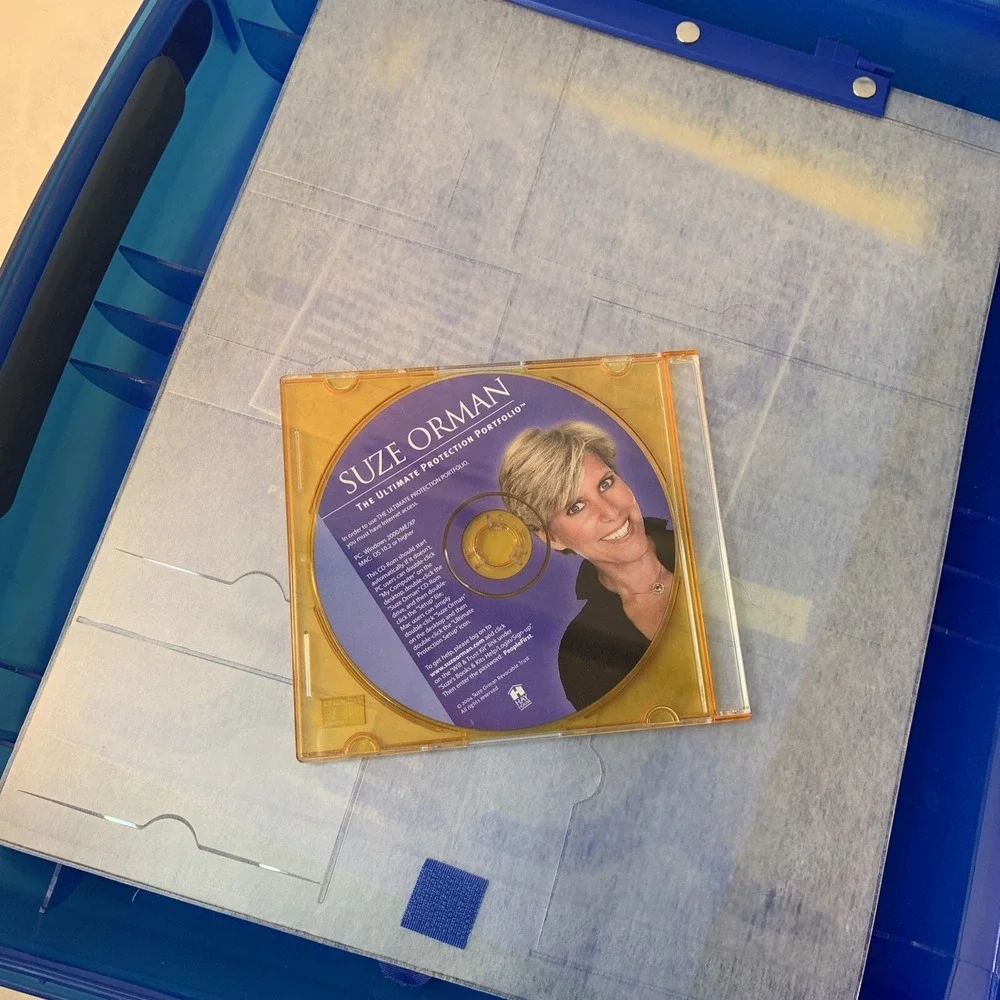 SUZE ORMAN ULTIMATE PROTECTION‎ PORTFOLIO Blue BRIEF CASE CD BOOKS Taxes & More